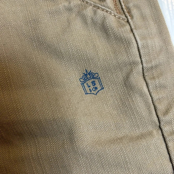 Levi’s women’s tan 10” inseam shorts size 8 - Picture 5 of 9